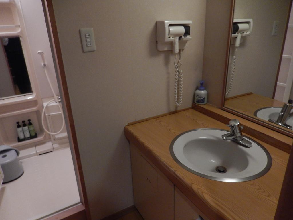 Hotel Daisen Shirogane Zimmer foto
